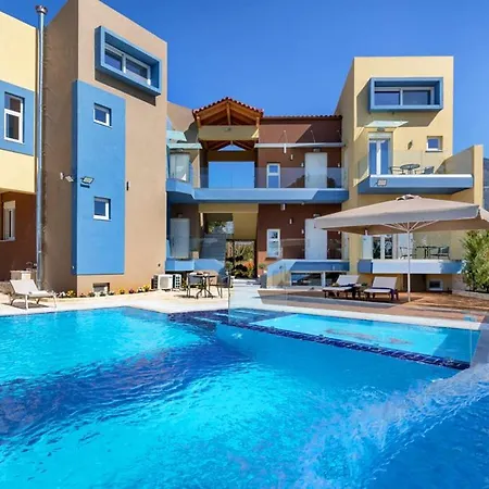 Diamond Aparthotel 3*