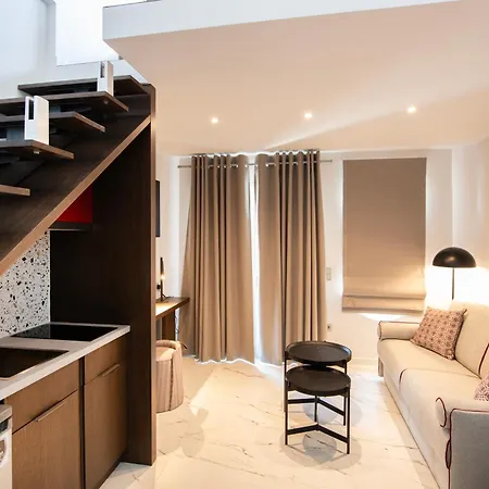 Hotel apartamentowy Diamond