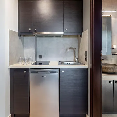 Diamond Aparthotel 3*