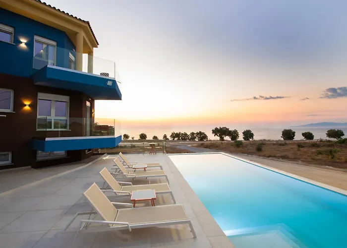 Diamond Lägenhetshotell Kyparissia